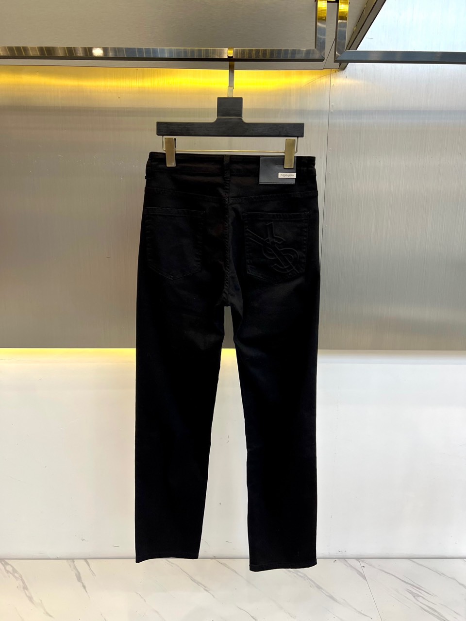San Roland 2025 Spring/Summer New Classics: Brushed Back Pocket Jeans with Premium Cotton Blend - 图片 3