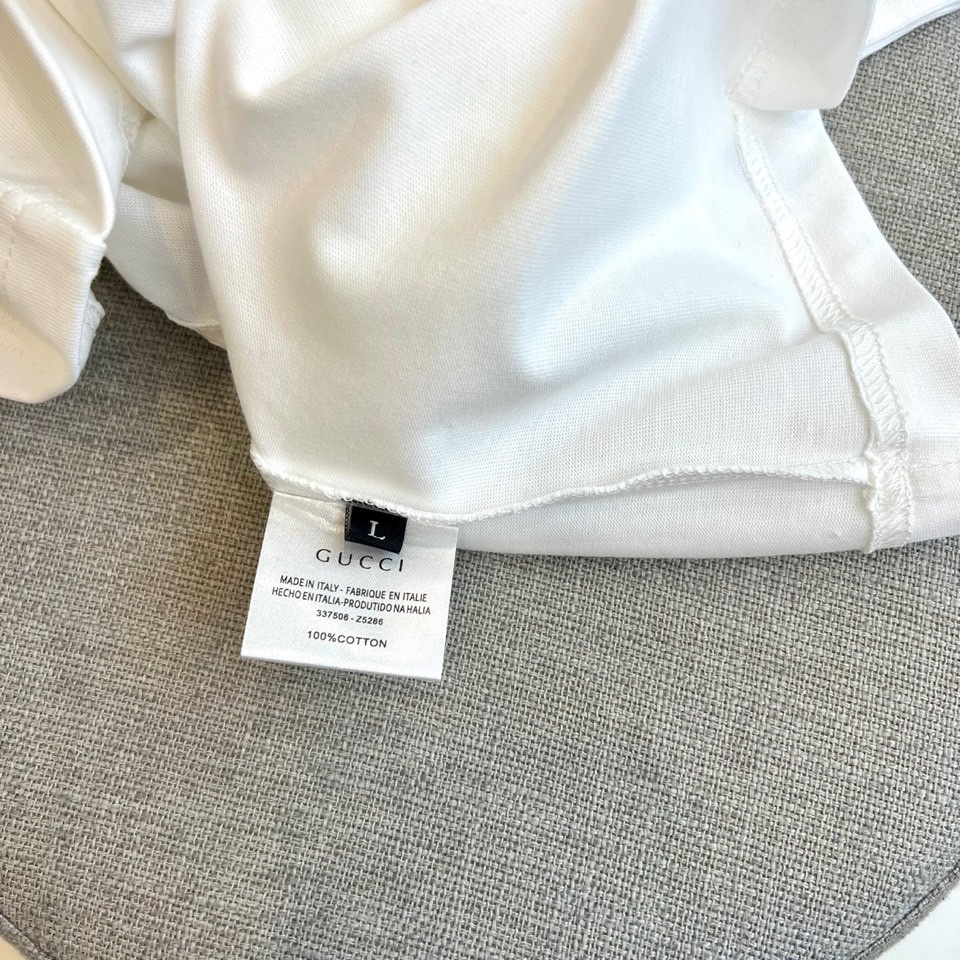 
Gucci、25年春夏季新款运动休闲套装，外贸公司订单顶级品质，完胜，意大利客供进口欧棉面料，顺滑细腻