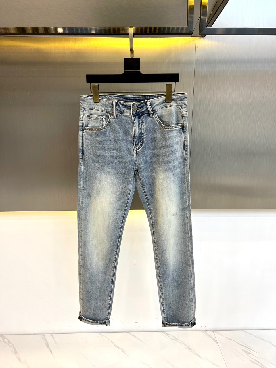 [Armani Men