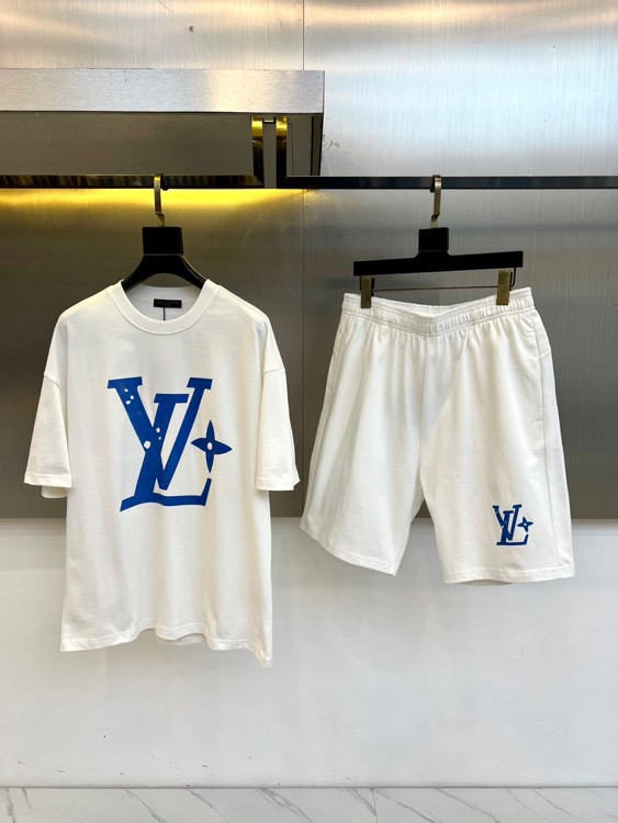 NO:450403,, 1v, pure cotton set, customized fabric, pure cotton, upper body is transcendent, one size larger, size M-2XL (model 173-140 catties upper body M),,alexander wang19860909、 1v、纯棉套装、定制面料、纯棉、上身超然、偏大一码、尺码M-2XL（模特173-140斤上身M）,,alexander wang,Men's clothing