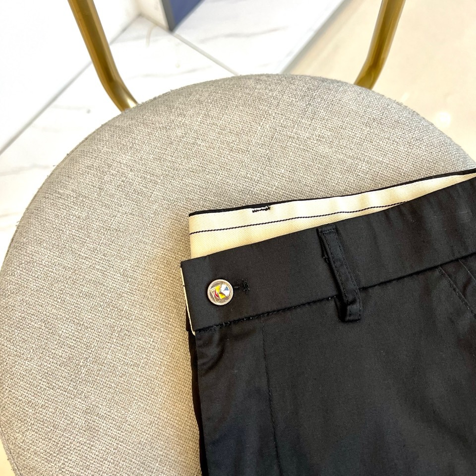 Luxurious Findy Business Recreational Pants: Premium Fabric and Stylish Details. - 图片 4