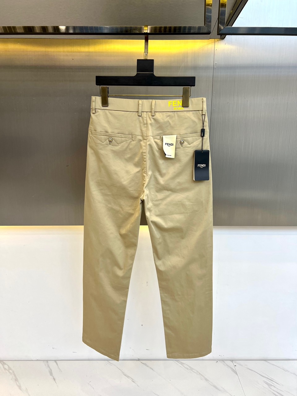 Luxurious Business and Leisure Pants with Gold Fusion Fabric – Findy P7000 - 图片 2