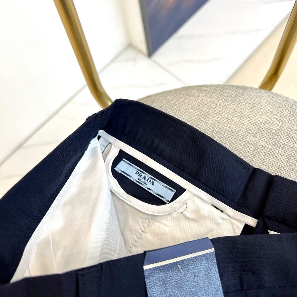 P7000: Premium Spring and Summer Business Collection with Refined Fabric and Metallic Details. - 图片 8