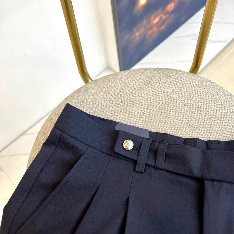 P7000: Premium Spring and Summer Business Collection with Refined Fabric and Metallic Details. - 图片 4