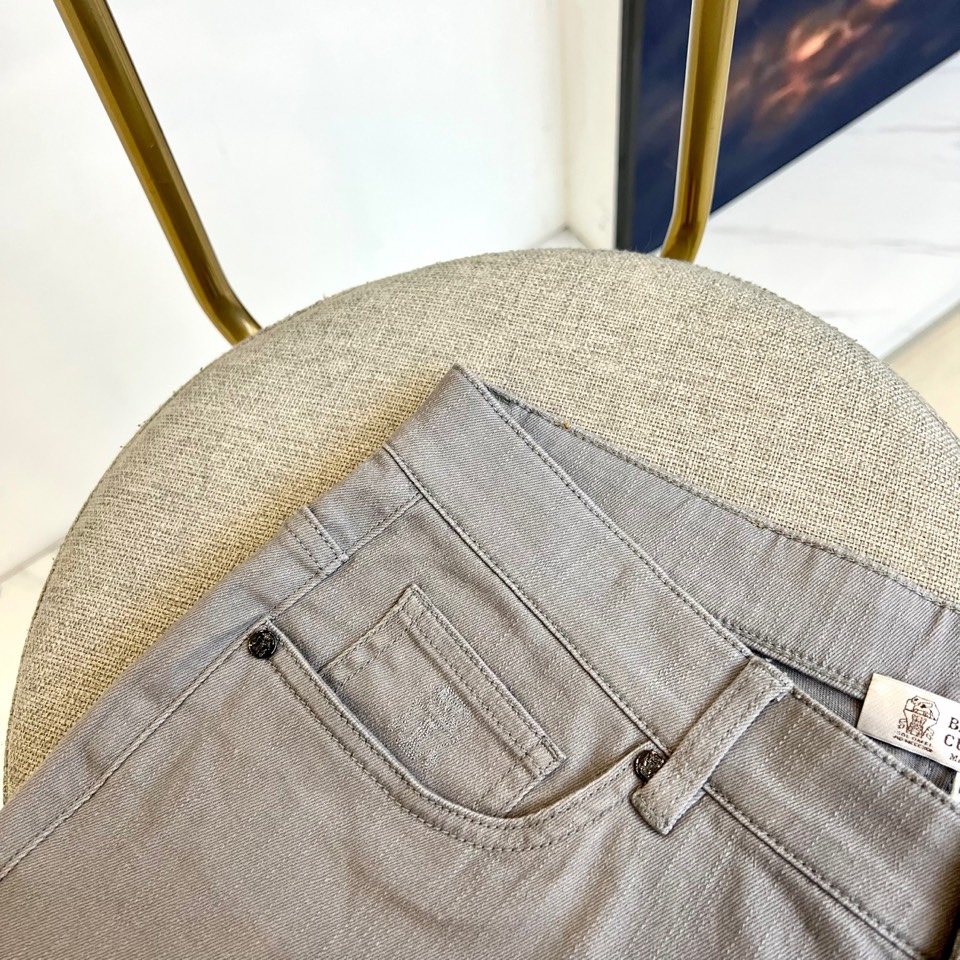 Platinum-Grade Men’s Business-Recreational Jeans with Unique Design and Fine Details - 图片 4