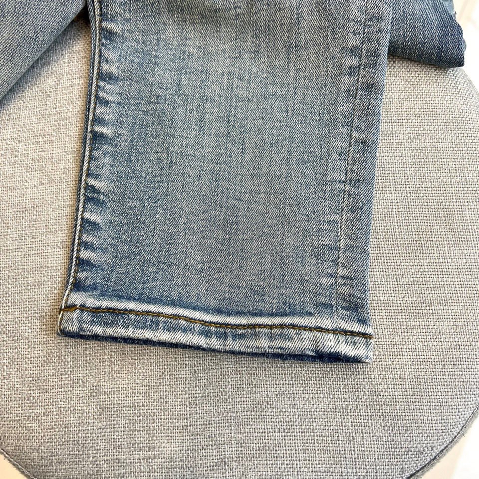 Men’s Classic Blue Water Wash Cotton Jeans for 2025 Spring and Summer - 图片 7