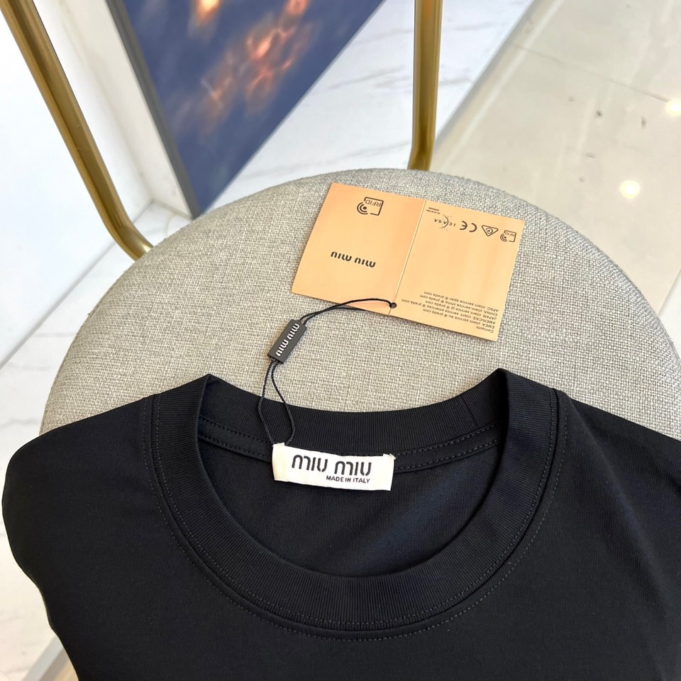 “2025 New Men’s Short-Sleeve T-Shirts: Custom Fabrics for Comfort and Quality, Perfect for Every Occasion!” - 图片 3