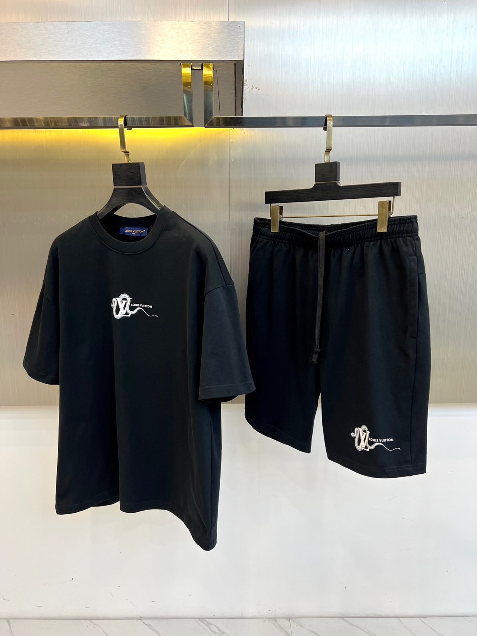 NO:509128,1v, pure cotton set, customized fabric, pure cotton, upper body transcendent, the last batch of hot sets in spring and summer, size M-2XL (model 173-140 catties upper body L size),,alexander wang198609091v、纯棉套装、定制面料、纯棉、上身超然、春夏最后一批爆款套装、尺码M-2XL（模特173-140斤上身L码）,,alexander wang,Men's clothing