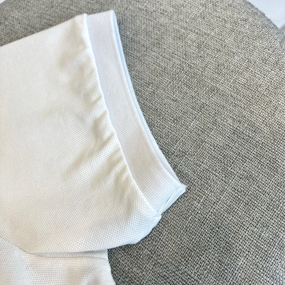 
BC、25s春夏新款网眼丝光棉布基础翻领短Tee，经典徽章刺绣图案商务休闲短袖Polo衫！这款Polo