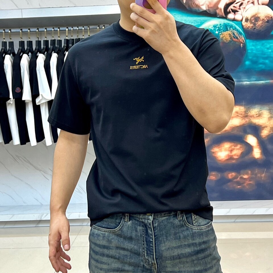 Arcteryx 始祖鸟、2025夏季男士圆领时尚立体字母休闲欧棉短袖T恤，甄选客供进口95%纯棉材质添