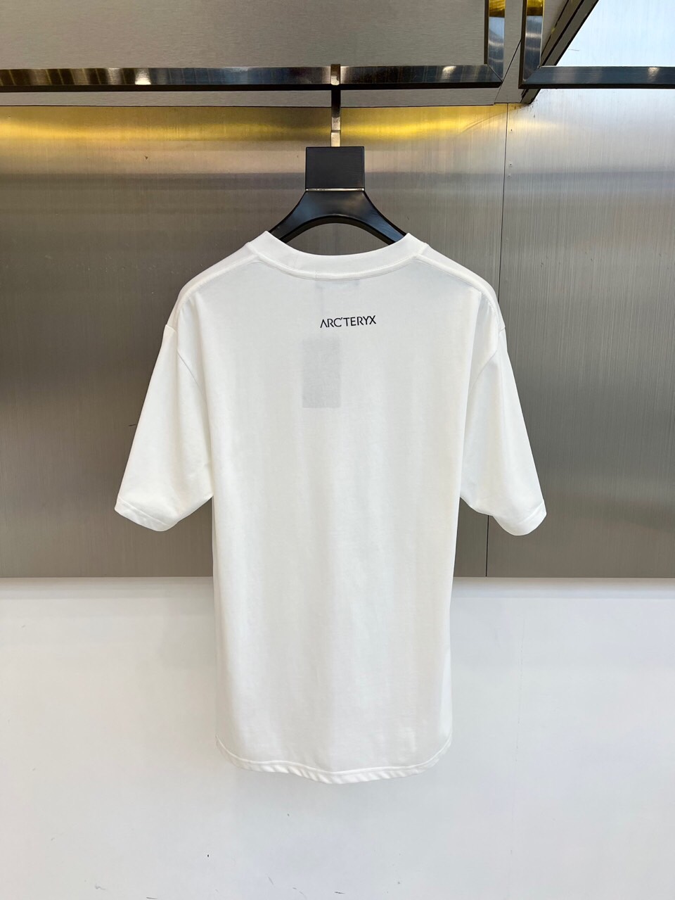 Arcteryx 始祖鸟、2025夏季男士圆领时尚立体字母休闲欧棉短袖T恤，甄选客供进口95%纯棉材质添
