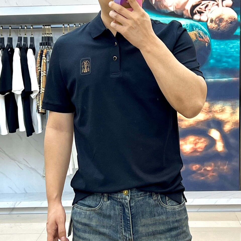 
BC、2025s经典标志性Logo点缀元素 经典时尚翻领 Polo衫短袖 ，贸易公司渠道订单，简约大气