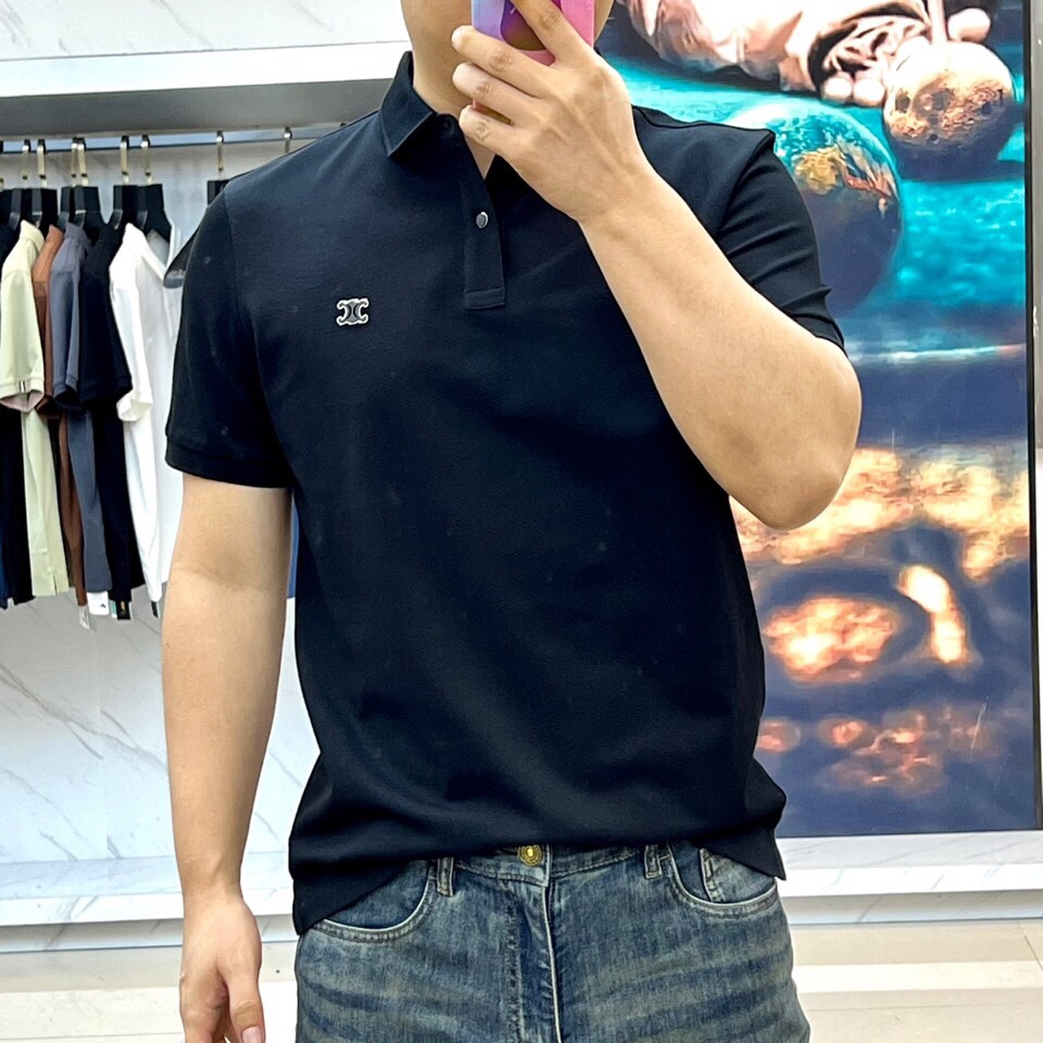
塞琳、2025s经典标志性Logo点缀元素 经典时尚翻领 Polo衫短袖 ，贸易公司渠道订单，简约大气