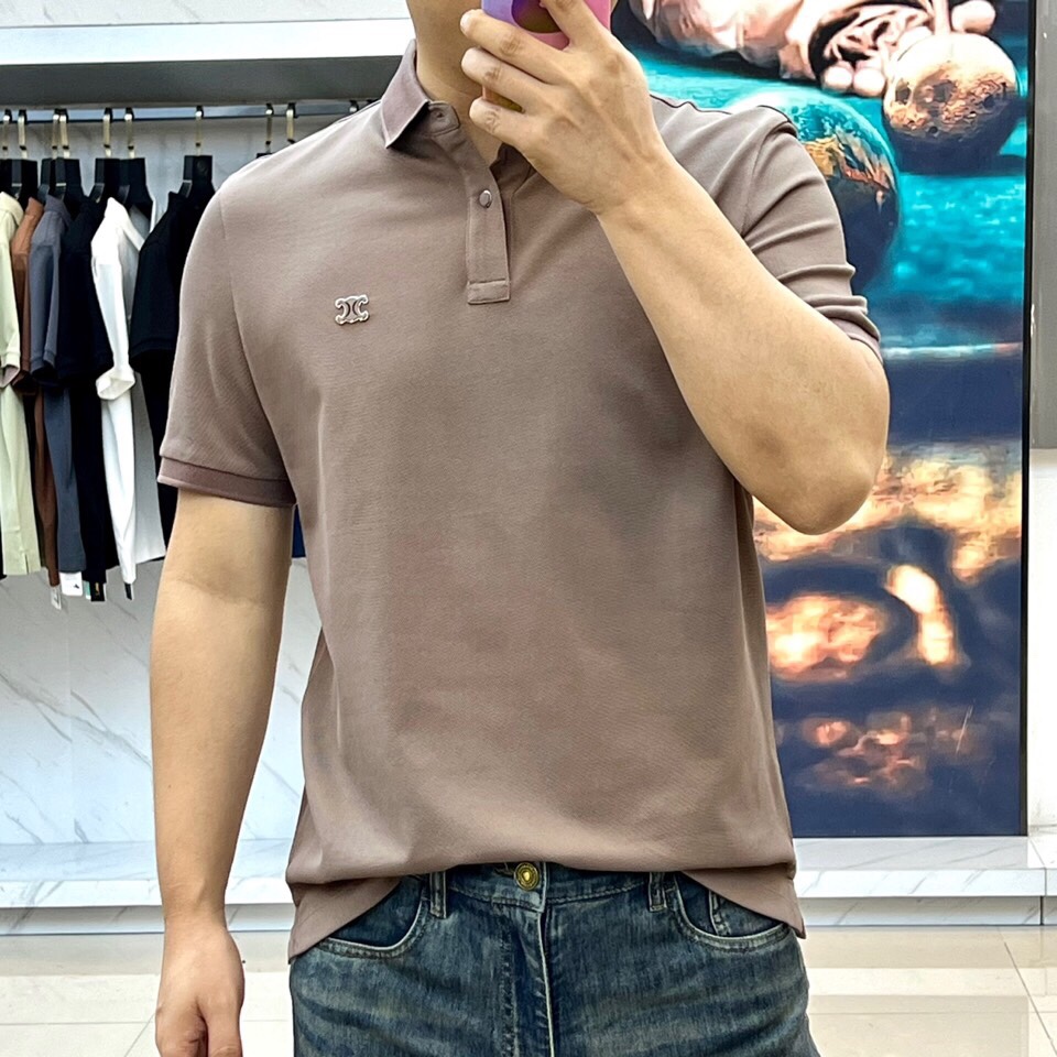 
塞琳、2025s经典标志性Logo点缀元素 经典时尚翻领 Polo衫短袖 ，贸易公司渠道订单，简约大气