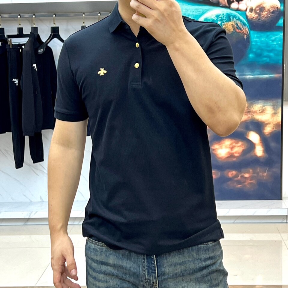 
Gucci、2025s经典标志性Logo点缀元素 经典时尚翻领 Polo衫短袖 ，贸易公司渠道订单，简