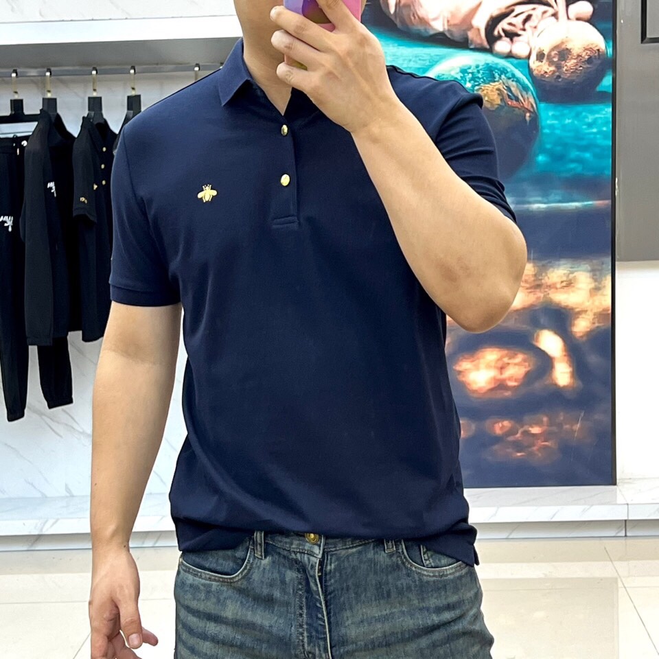 
Gucci、2025s经典标志性Logo点缀元素 经典时尚翻领 Polo衫短袖 ，贸易公司渠道订单，简