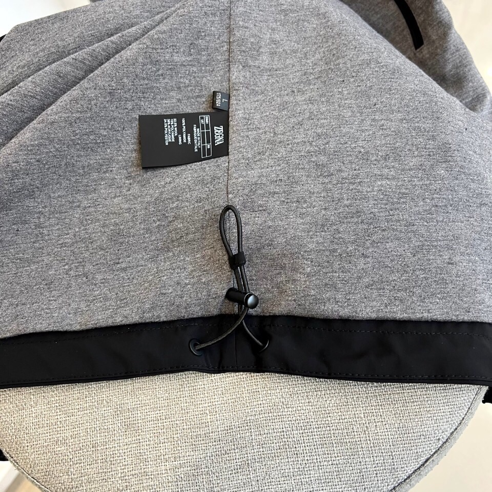 
Zngan杰尼亚 、2025新款夹克简约薄款休闲立领外套，转季必备单品-进口日本定制面料，丝滑柔软，垂