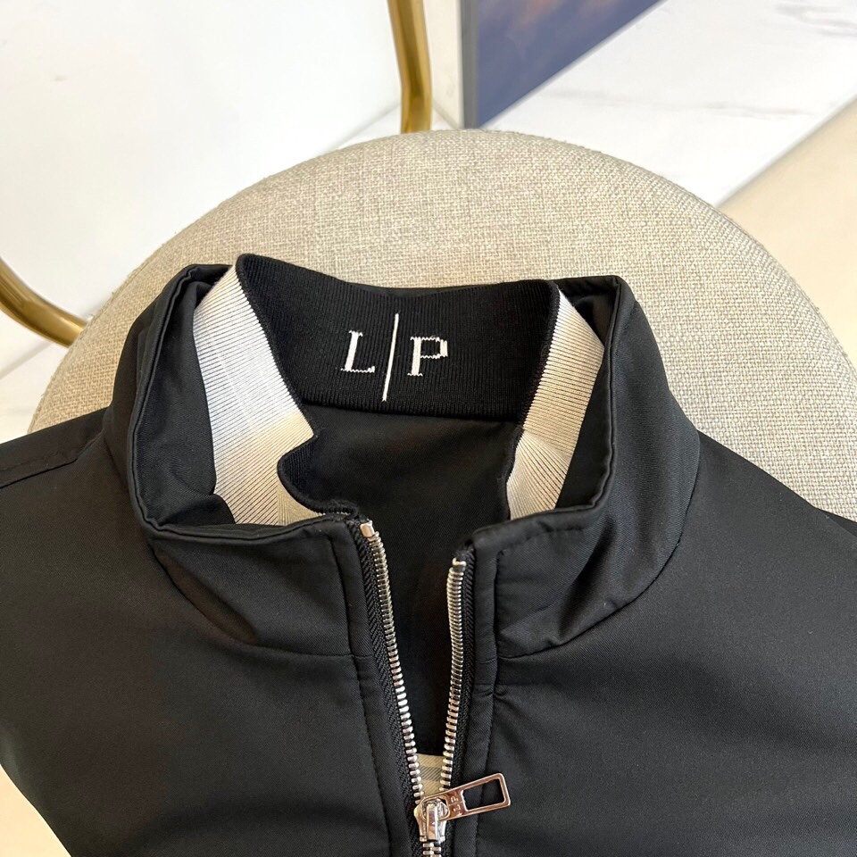 
Loro Piana诺悠翩雅、意大利lP🆕2005秋冬新款男士商务休闲男士双立领羊毛夹克外套，光泽自然