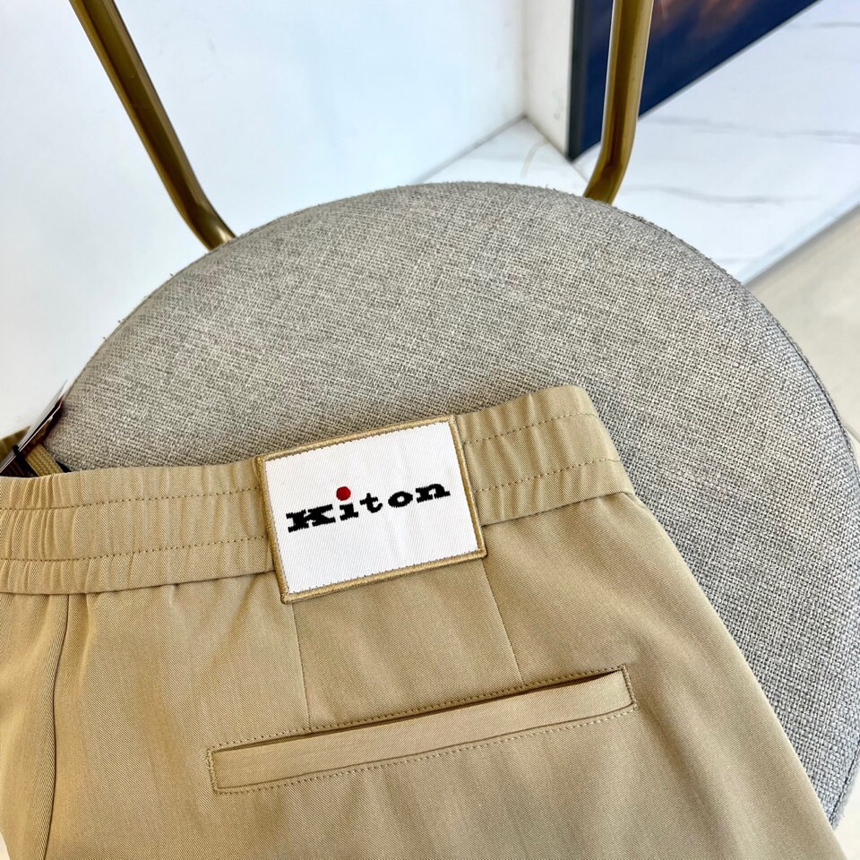 
意大利kiton-2025春夏新款男士天丝棉麻休闲裤。独家专供进口原版天丝棉麻面料，透气柔软透气很强，
