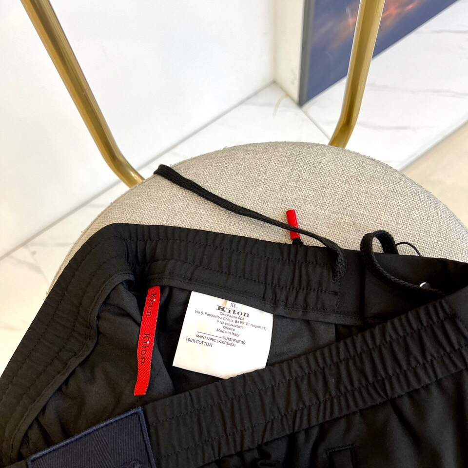 
意大利kiton-2025春夏新款男士天丝棉麻休闲裤。独家专供进口原版天丝棉麻面料，透气柔软透气很强，