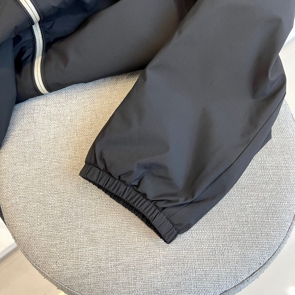 
Brunello cucinelli-意大利BC男装早秋新款老钱风时尚休闲夹棉/薄棉连帽风衣男士时尚夹