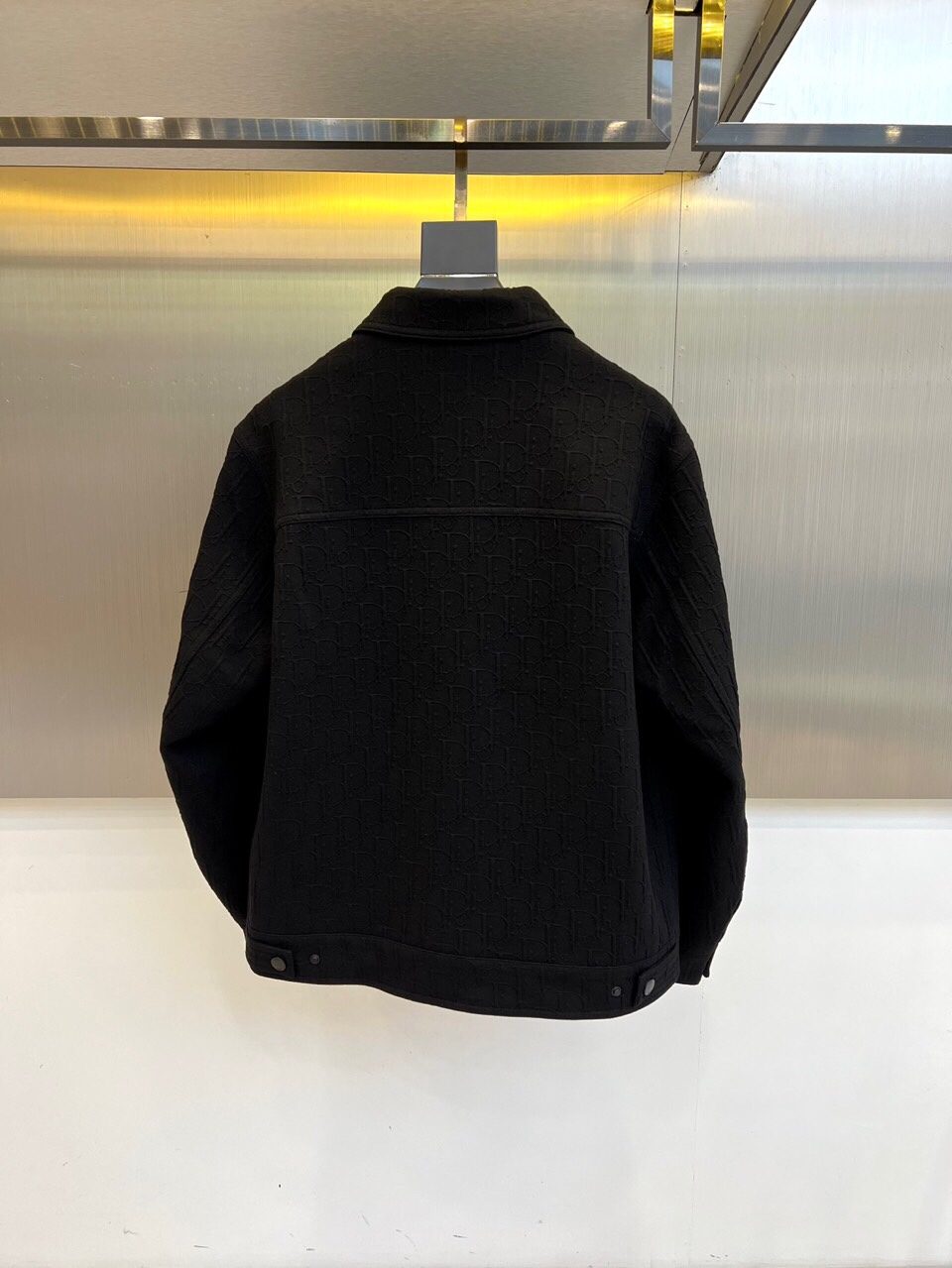 
Dio迪奥、2025秋冬 全品相订单，订制针织提花男士立领休闲夹克外套 运用比例和提花纹理质感呈现设计