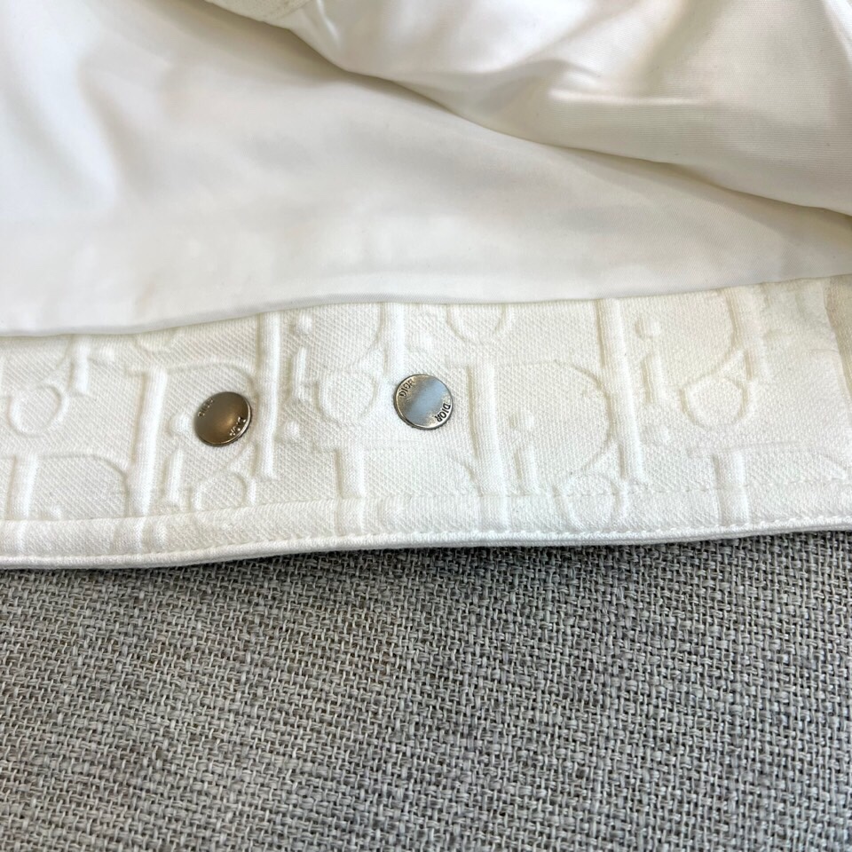 
Dio迪奥、2025秋冬 全品相订单，订制针织提花男士立领休闲夹克外套 运用比例和提花纹理质感呈现设计