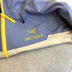 ARC‘TERYX/始祖鸟【蛇年🐍限定】AlP🆕ha系列 Sv 第7代 GORE-TEX Pro 休闲运 ARC‘TERYX/始祖鸟【蛇年🐍限定】AlP🆕ha系列 Sv 第7代 GORE-TEX Pro 休闲运
