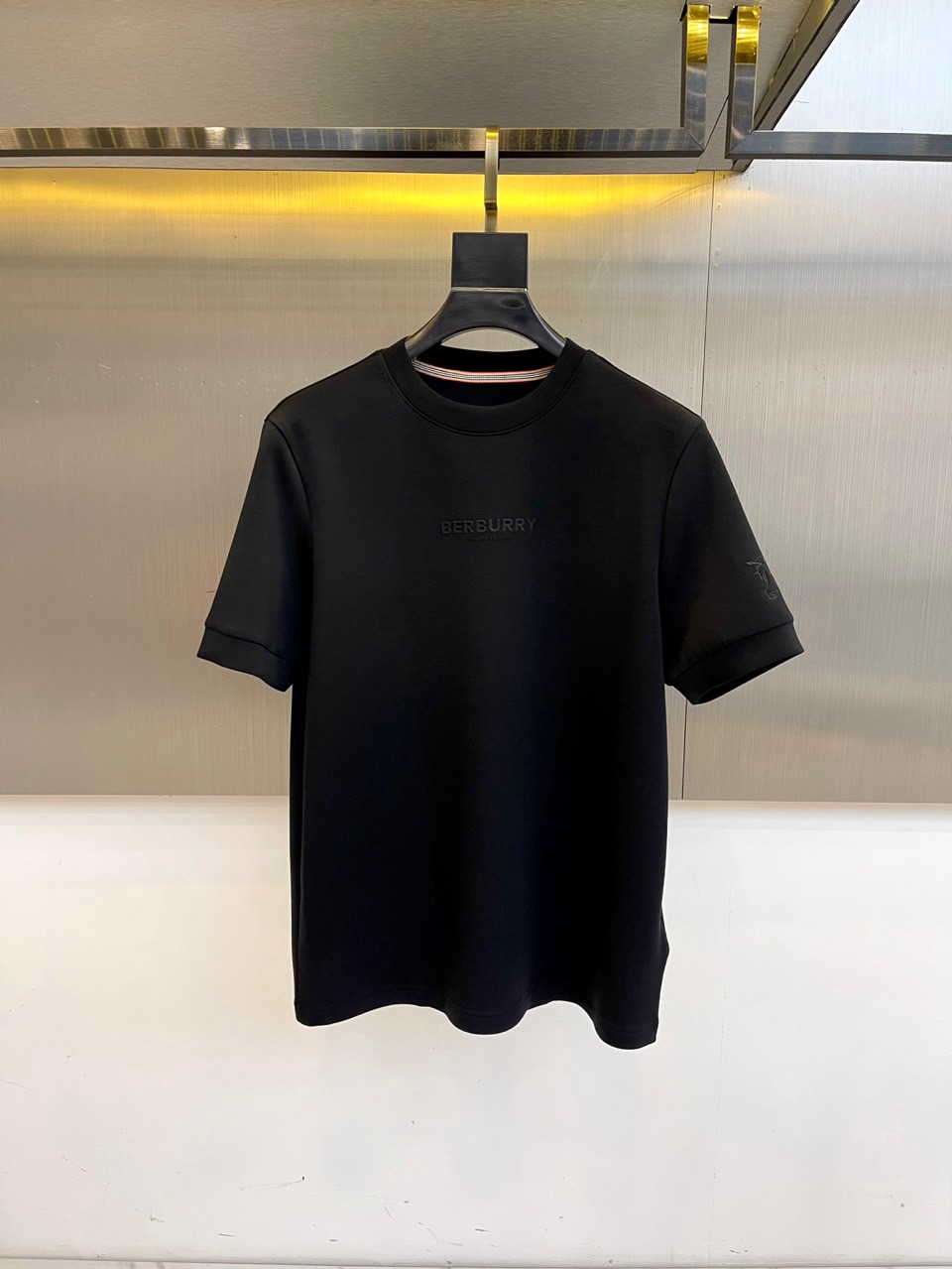 Bur巴宝莉、2025秋冬中袖打底衫，