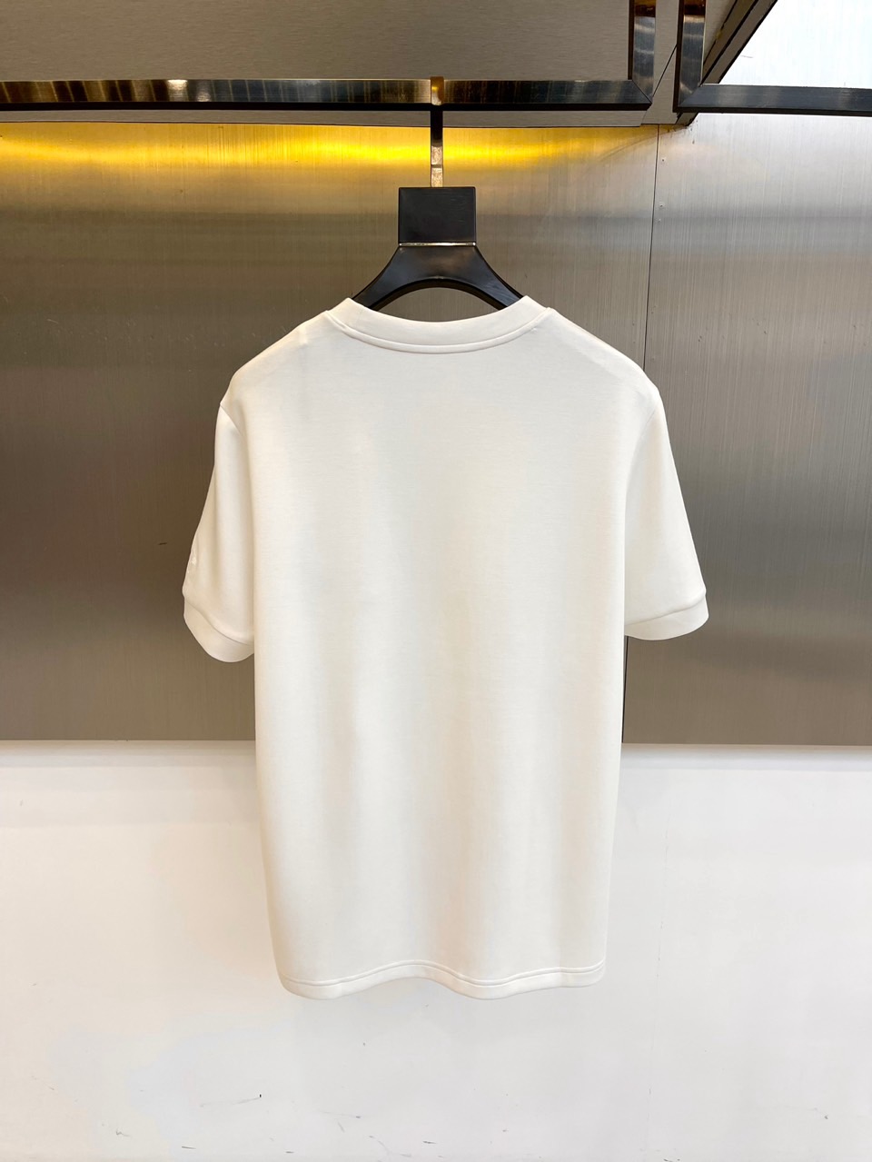 Bur巴宝莉、2025秋冬中袖打底衫，