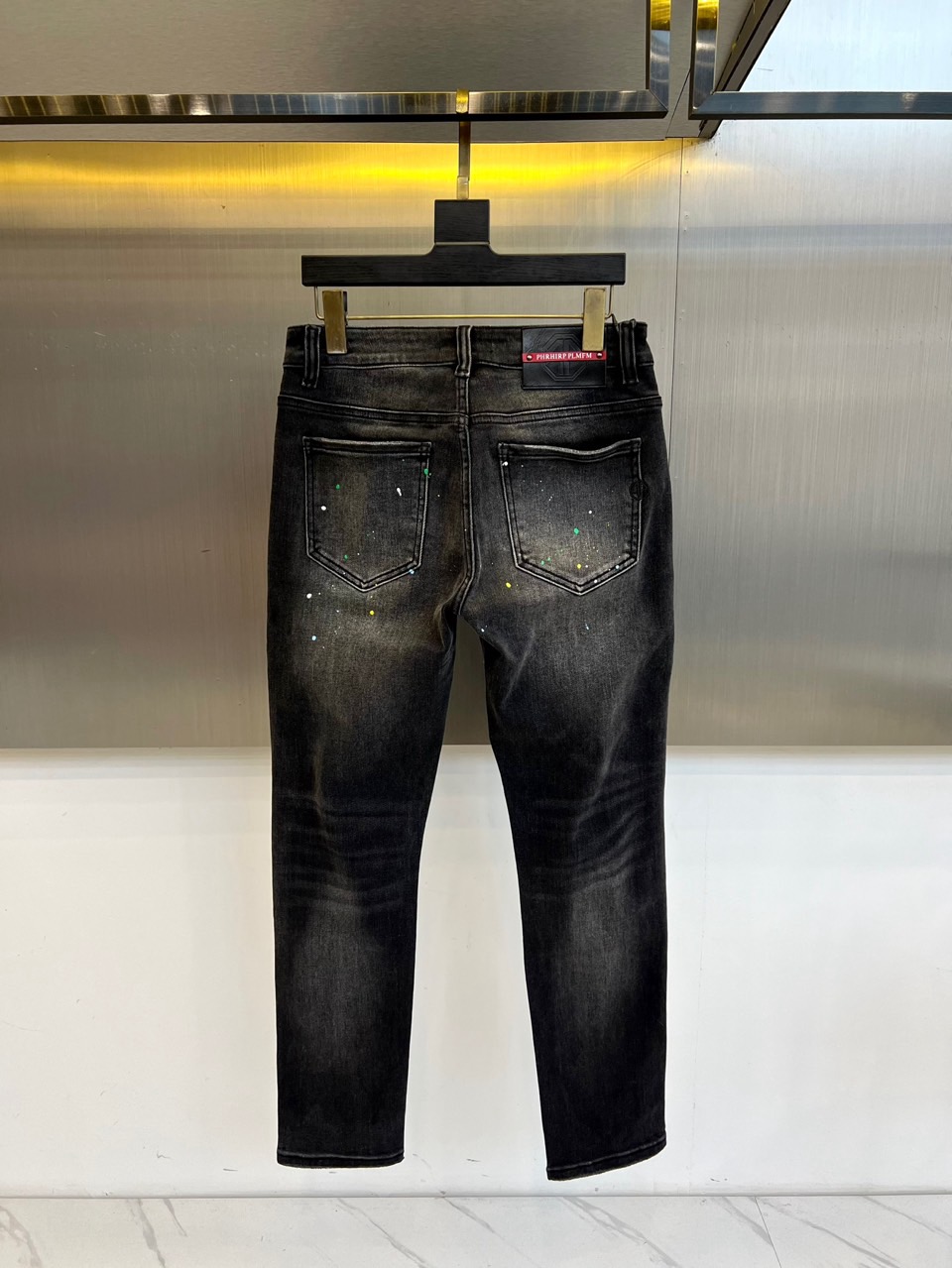 PP、2025秋冬新款男士五口袋牛仔裤，（抢先发售）面料含有莱卡莱卡纤维，随身而动，忠于原有衣形，融入弹