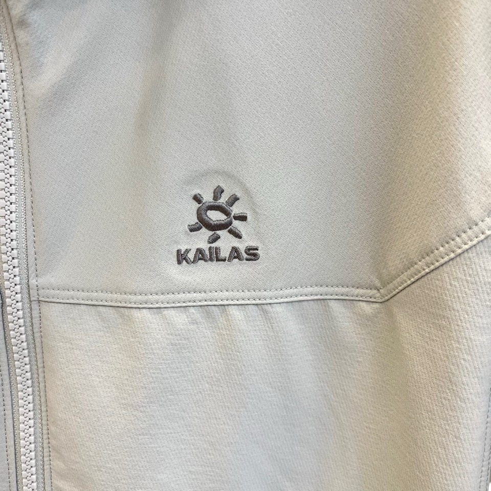 KAILAS凯乐石、2025秋冬机能夹克 | 山系美学，都市穿梭54%锦纶+36%聚酯纤维+10%氨纶的