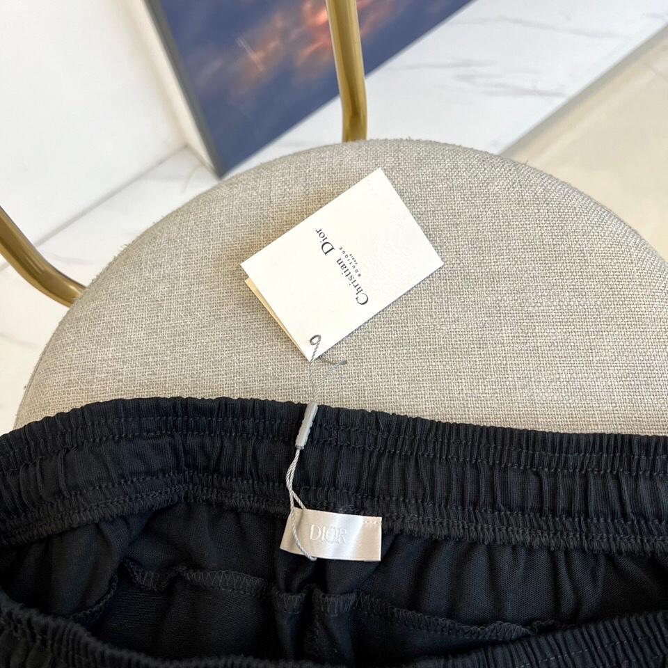 、Dior、纯棉套装、定制面料、100%纯棉、上身超然、偏大一码、尺码M-2XL（模特173-140斤上