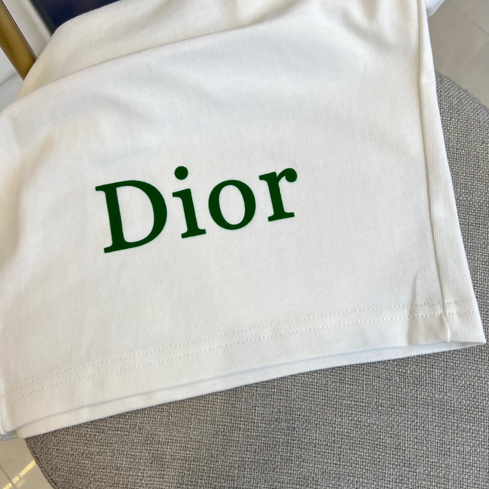 、Dior、纯棉套装、定制面料、100%纯棉、上身超然、偏大一码、尺码M-2XL（模特173-140斤上