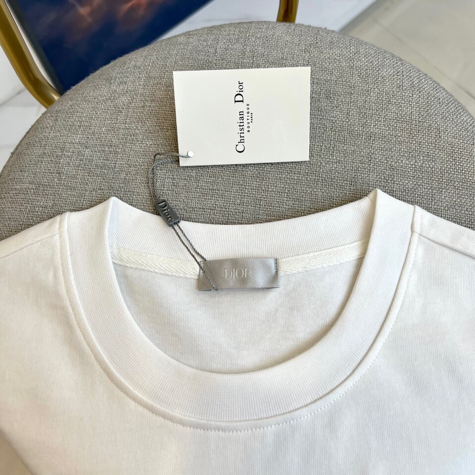 、Dior、纯棉套装、定制面料、100%纯棉、上身超然、偏大一码、尺码M-2XL（模特173-140斤上