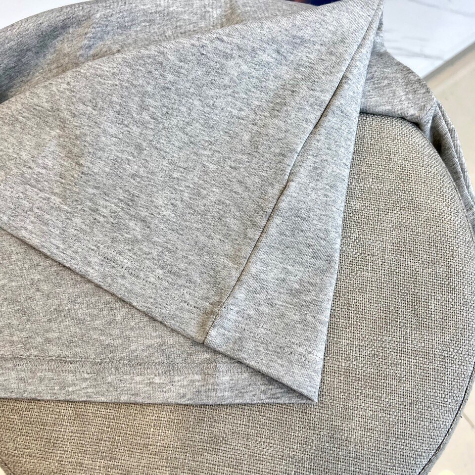 、纪梵希、纯棉套装、定制面料、100%纯棉、上身超然、偏大一码、尺码M-2XL（模特173-140斤上身