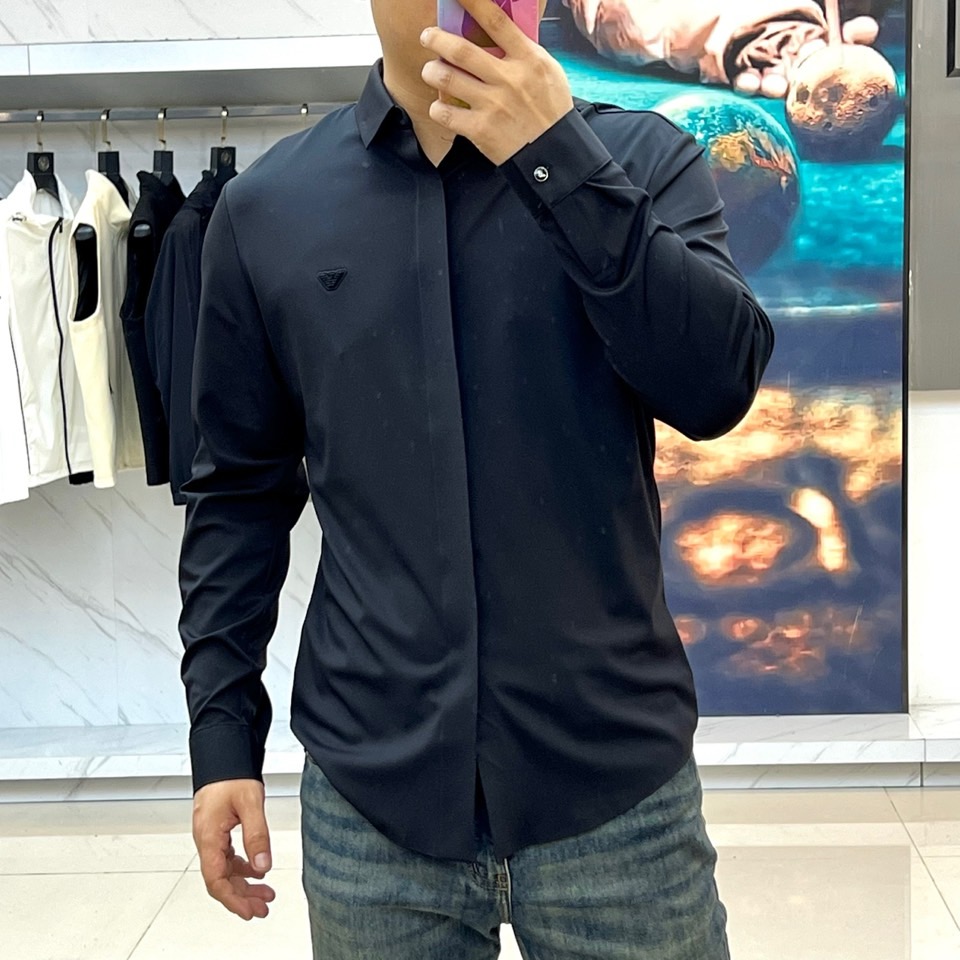 1v、2025秋冬新品男士精织长袖Polo衫，以匠心细节重塑日常着装美学，诠释简约而不简单的现代型格1.