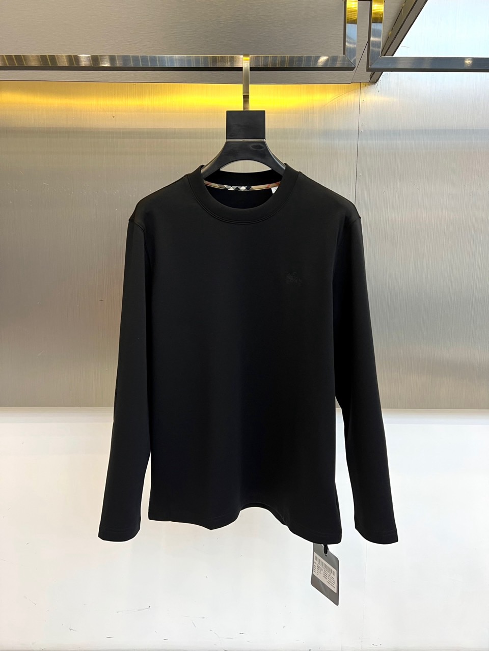 Bur巴宝莉、【高品质】25s秋冬款新品中领套头长袖T恤卫衣，面料采用舒弹莫代尔棉空气层/新疆棉混纺 特