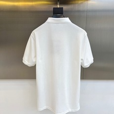 巴宝莉、2025s经典标志性Logo点缀元素 经典时尚翻领 Polo衫短袖 ,贸易公司渠道订单,简约大气 巴宝莉、2025s经典标志性Logo点缀元素 经典时尚翻领 Polo衫短袖 ,贸易公司渠道订单,简约大气