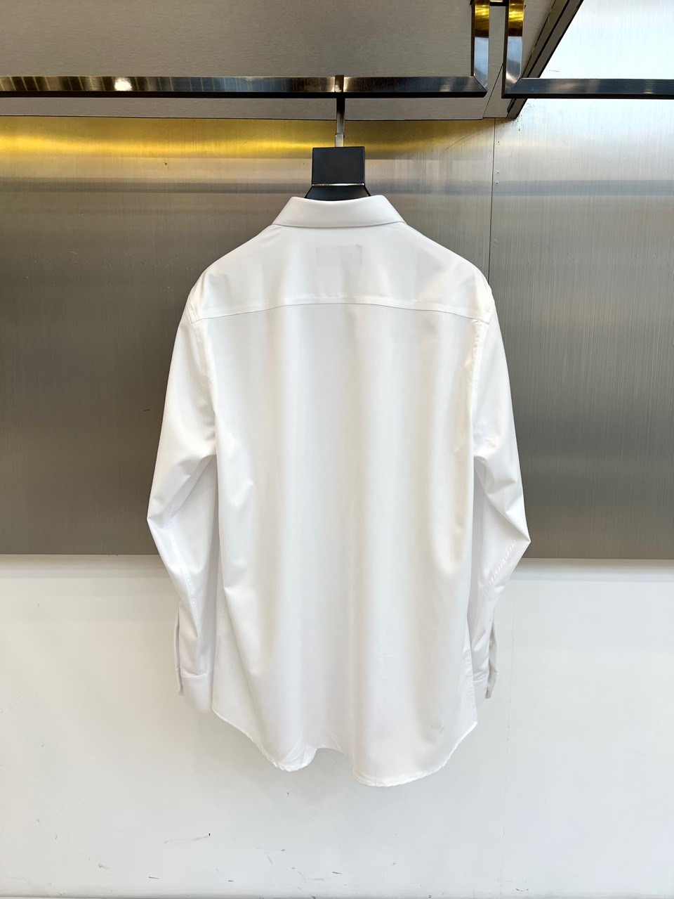 KITON奇顿、25s秋冬新品男士衬衣，来自意大利那不勒斯的顶级奢华，Kiton白衬衫以100%纯棉面料