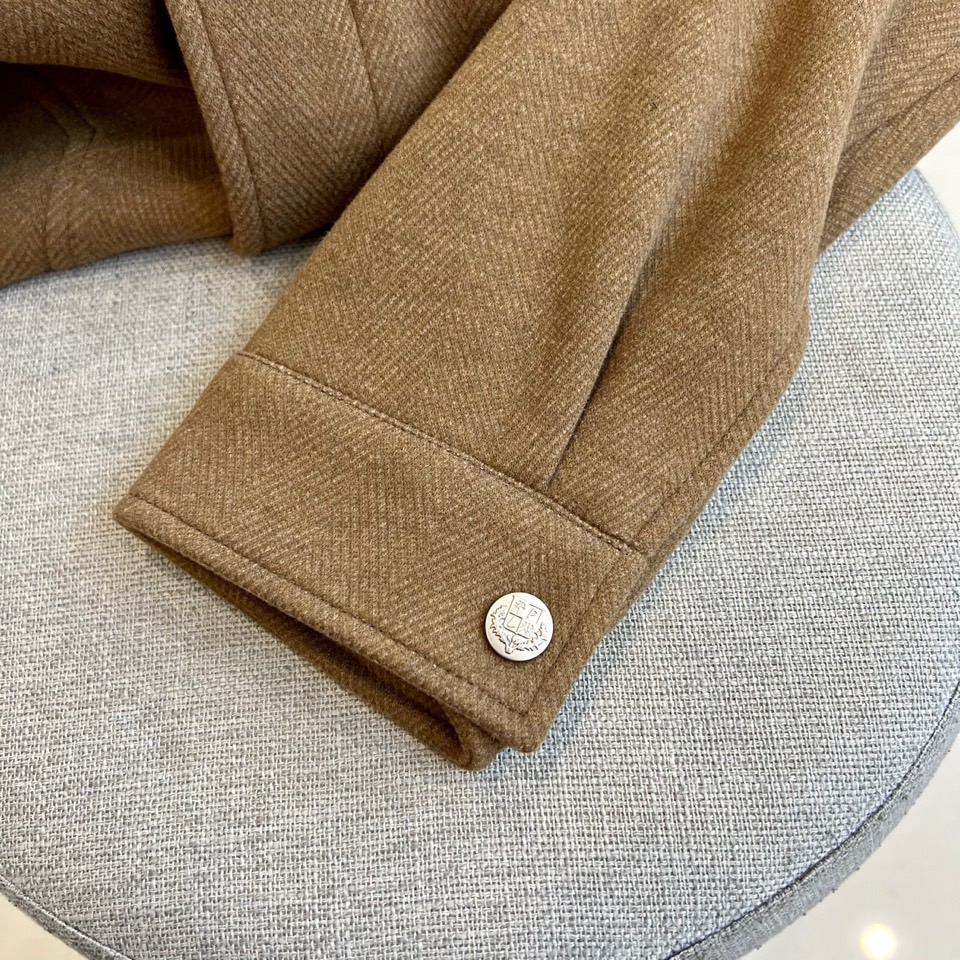 Loro Piana、25FW/秋冬意大利lP🆕男装新款翻领刺绣字母老钱新贵商务休闲男士夹克外套。斜纹面