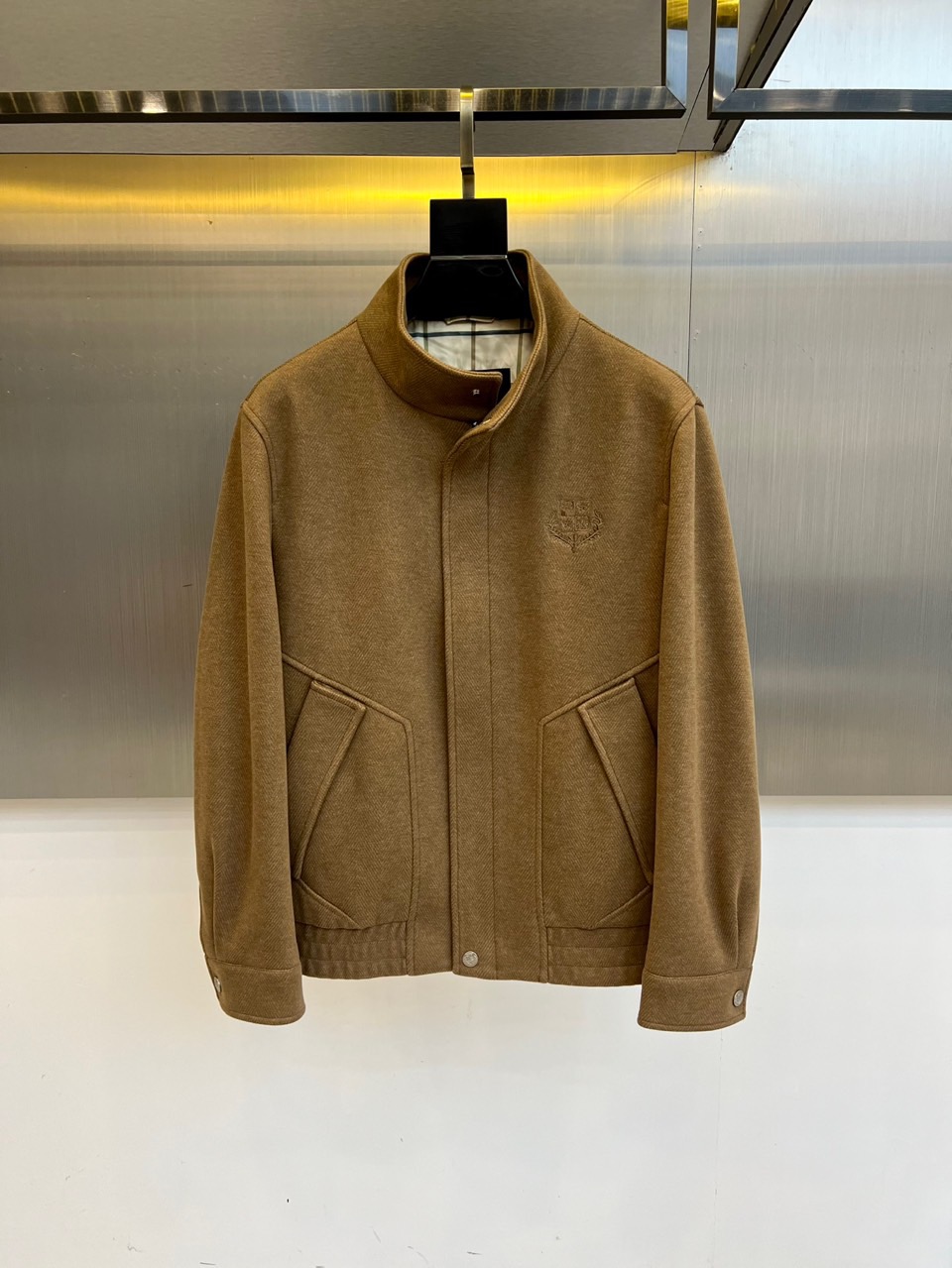 Loro Piana、25FW/秋冬意大利lP🆕男装新款翻领刺绣字母老钱新贵商务休闲男士夹克外套。斜纹面