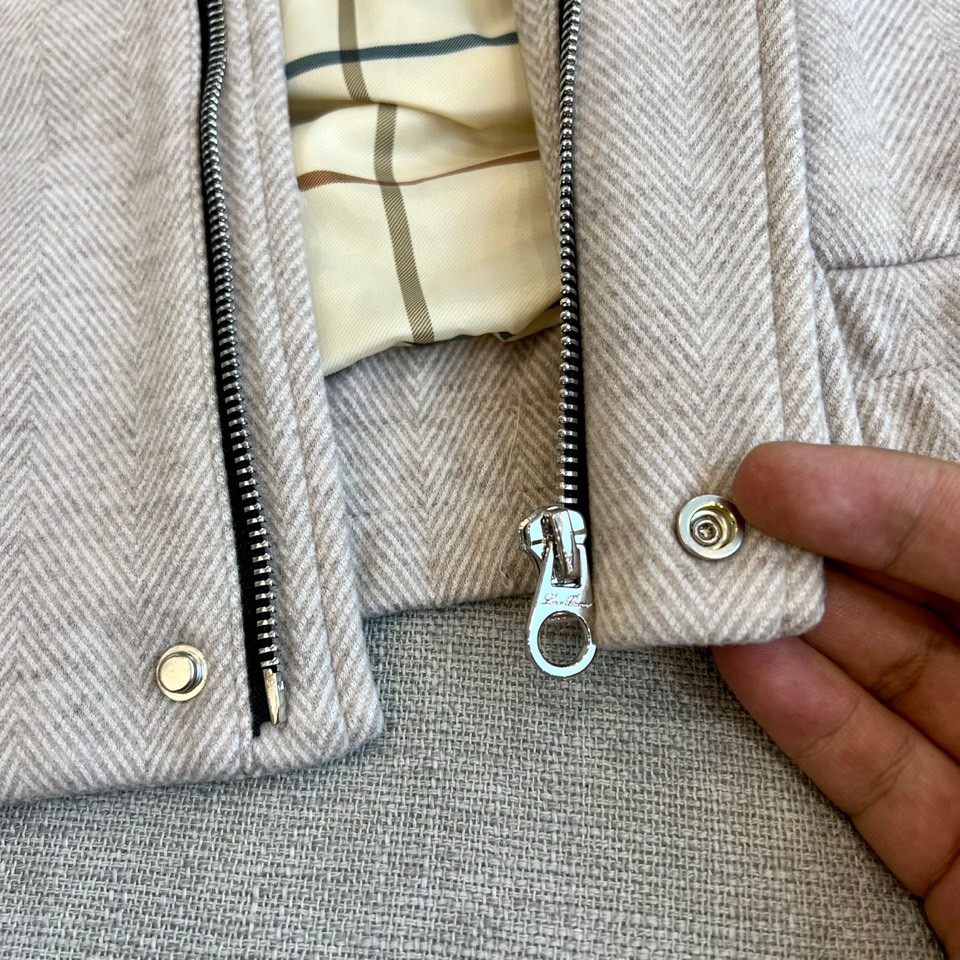 Loro Piana、25FW/秋冬意大利lP🆕男装新款翻领刺绣字母老钱新贵商务休闲男士夹克外套。斜纹面