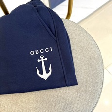 Gucc古驰、25s新品男士抽绳休闲卫裤!绝对日常休闲通勤款,运动户外兼备款!内搭单穿都合适!制作工艺令 Gucc古驰、25s新品男士抽绳休闲卫裤!绝对日常休闲通勤款,运动户外兼备款!内搭单穿都合适!制作工艺令