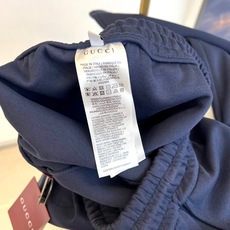 Gucc古驰、25s新品男士抽绳休闲卫裤!绝对日常休闲通勤款,运动户外兼备款!内搭单穿都合适!制作工艺令 Gucc古驰、25s新品男士抽绳休闲卫裤!绝对日常休闲通勤款,运动户外兼备款!内搭单穿都合适!制作工艺令
