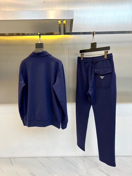 Prad普拉、2025秋冬奢境新作｜Prada翻领运动套装，定义都市精英美学Prada 2025秋冬系列