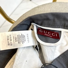 Gucc古驰、25春夏新品商务休闲九分裤西裤。精仿面料黄金比例的材质混纺。面料高密且精细 质地挺阔细腻, Gucc古驰、25春夏新品商务休闲九分裤西裤。精仿面料黄金比例的材质混纺。面料高密且精细 质地挺阔细腻,