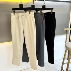 Gucc古驰、25春夏新品商务休闲九分裤西裤。精仿面料黄金比例的材质混纺。面料高密且精细 质地挺阔细腻, Gucc古驰、25春夏新品商务休闲九分裤西裤。精仿面料黄金比例的材质混纺。面料高密且精细 质地挺阔细腻,