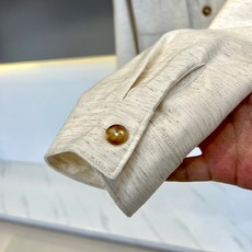Zegna杰尼亚、2025春夏新品Z家混纺复合立体口袋衬衫夹克外套。男士商务休闲翻领设计外套夹克,客供进 Zegna杰尼亚、2025春夏新品Z家混纺复合立体口袋衬衫夹克外套。男士商务休闲翻领设计外套夹克,客供进
