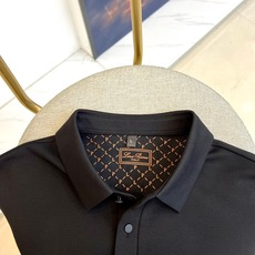 Loro Piana-lP🆕、25秋冬精品长袖POLO系列。• 左胸经典刺绣徽标:精绣字母Logo与盾形 Loro Piana-lP🆕、25秋冬精品长袖POLO系列。• 左胸经典刺绣徽标:精绣字母Logo与盾形